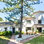 Villa Dos Palomas On The Golden Mile In Marbella